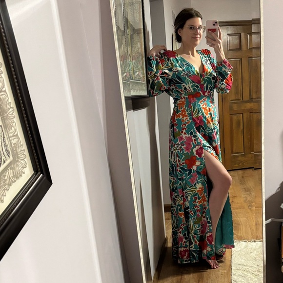 Floral Maxi Dress Long Sleeves size M - Picture 7 of 9